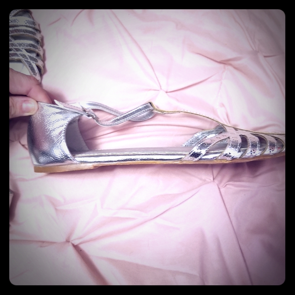 Size 12 womens silver sandals